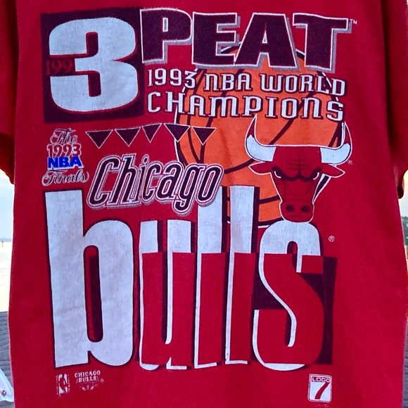 Vintage Chicago Bulls 1993 Three Peat NBA World Champions Single Stitch FOTL Tee - Picture 3 of 6